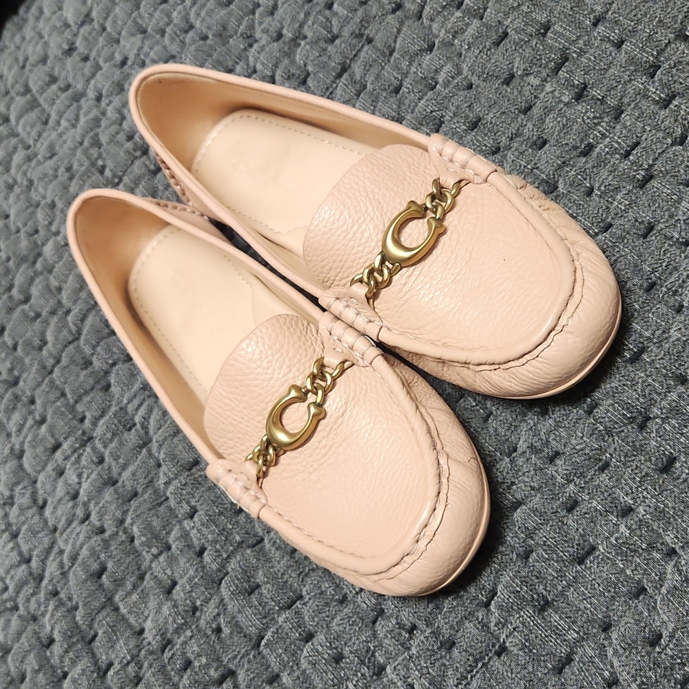 Coach pink/tan leather loafers